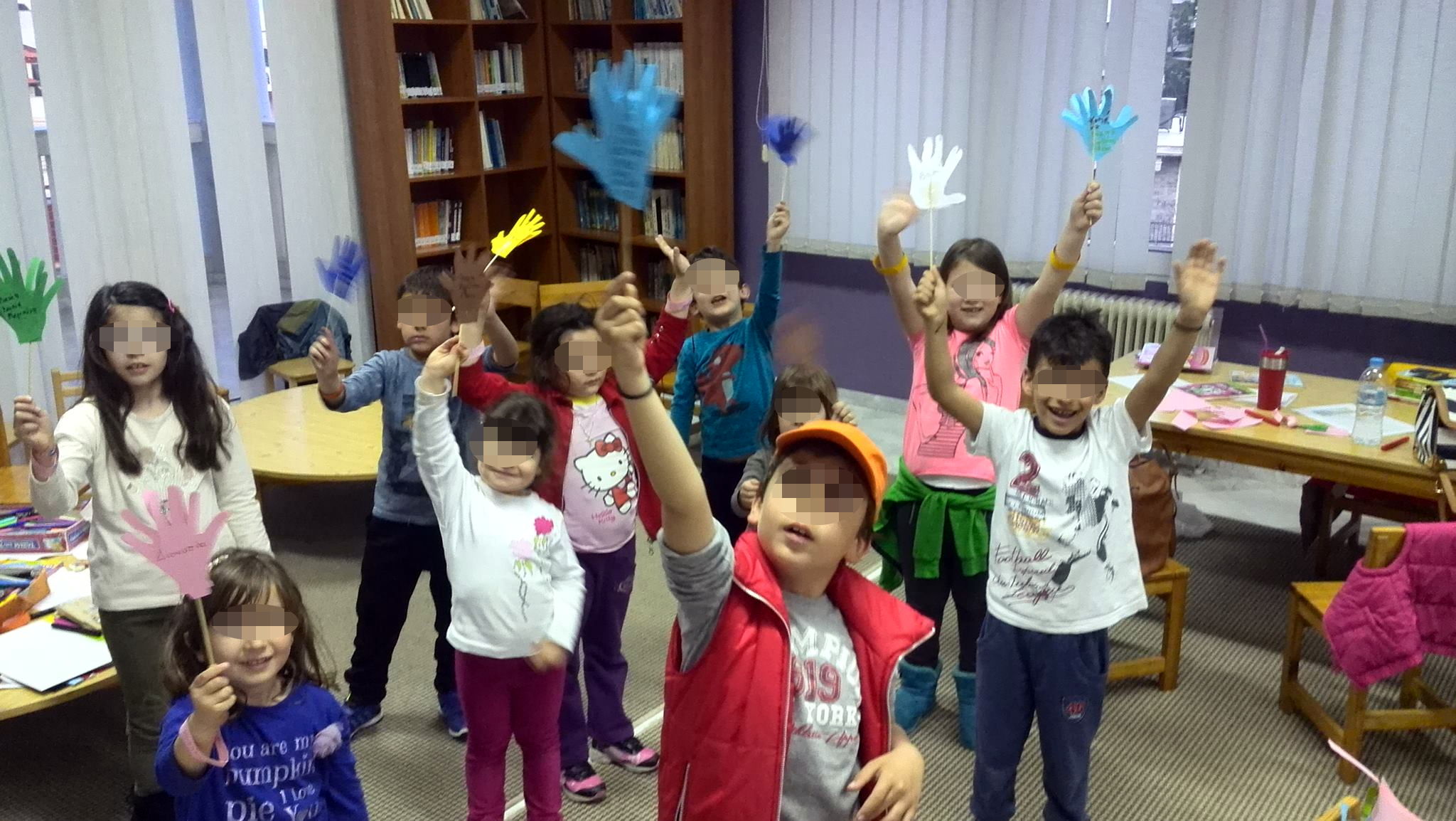 Από τη δράση «Η φιλία δεν έχει χρώμα και σύνορα» Από τη δράση «Η φιλία δεν έχει χρώμα και σύνορα»