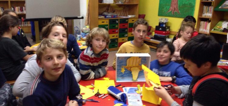 Στη βιβλιοθήκη κάθε μήνα…έχουμε θέμα. 4η συνάντηση:«Τα φανταστικά ταξίδια στο φεγγάρι»