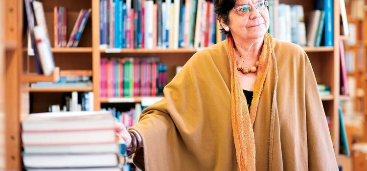 Διάλεξη της Μαρίας Ευθυμίου με θέμα: «Μεγάλες τομές στην Επανάσταση του 1821» Διάλεξη της Μαρίας Ευθυμίου με θέμα: «Μεγάλες τομές στην Επανάσταση του 1821»